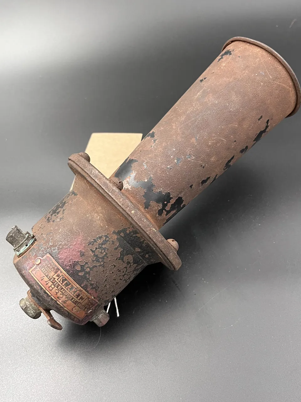 'Klaxet' horn, no. 448327