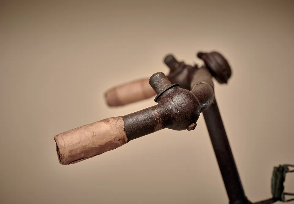 c.1896 "Alert" Lever-Operated Bicycle, photograph 21