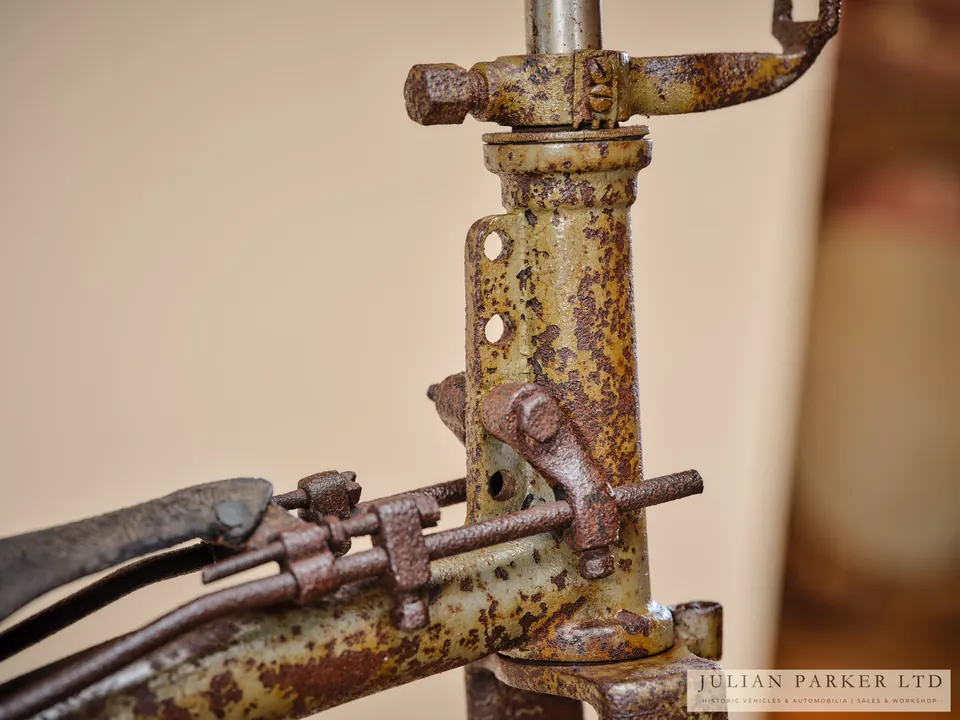 Geared Ordinary with Pneumatic Tyres, photograph 4