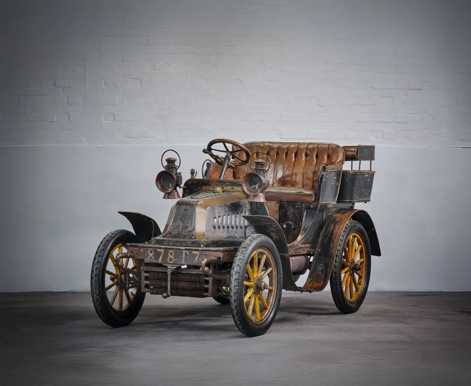 1901 Darracq Type C, sold by Julian Parker Ltd