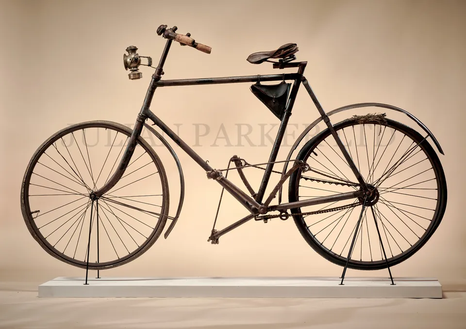 c.1896 "Alert" Lever-Operated Bicycle, photograph 3