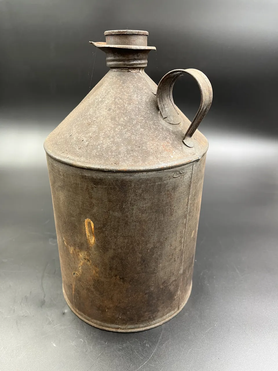 Large container with pouring spout and screw lid